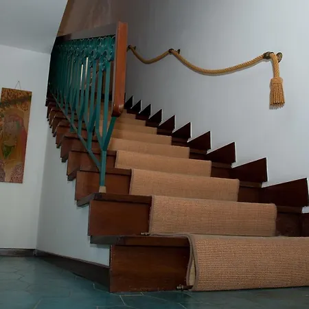 Casa Corinna 게스트하우스 폰사코