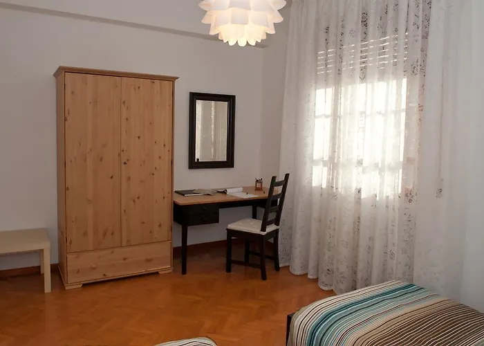 Casa Corinna 게스트하우스 3*